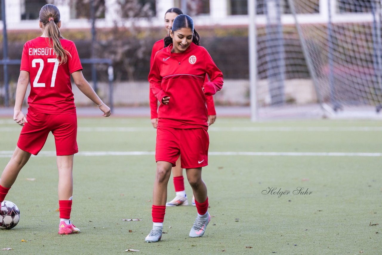 Bild 264 - wCJ Eimsbuettler TV - FC Rosengarten : Ergebnis: 2:0